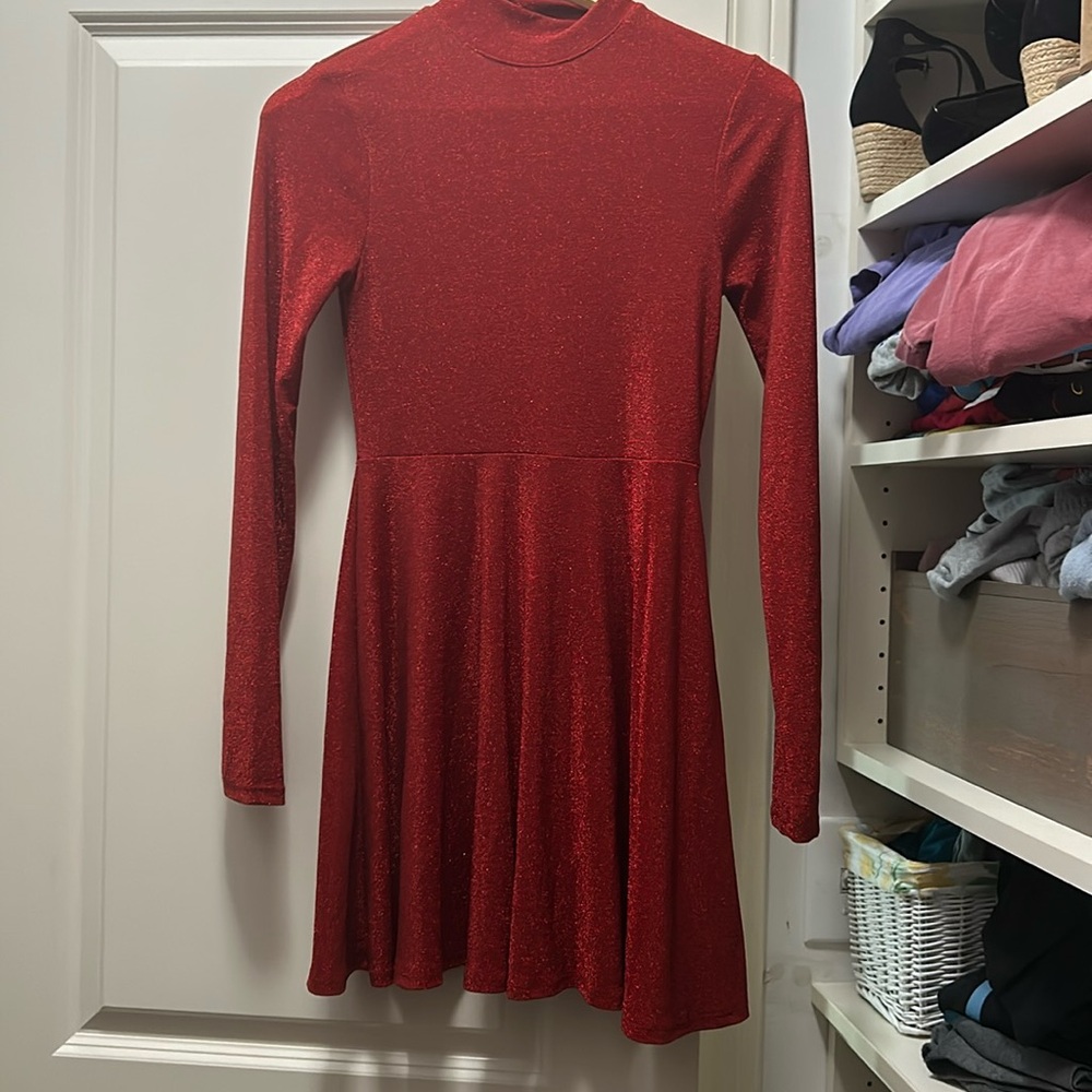 Wild fable small red sparkle long sleeve dress